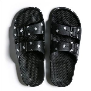 Freedom Moses PCU Slip On Sandals Black with Silver Stars